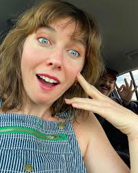 🚐 On the road again…. TONIGHT