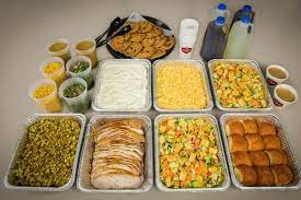 Which restaurants offer fully cooked christmas dinners to go? Menu Catering Takeout Delivery Available Bob Evans