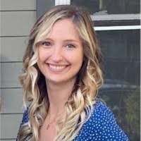 Ashley Castor's Instagram, Twitter & Facebook