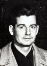 Player photos for the 1949-50 Toledo Buckeyes at hockeydb.com