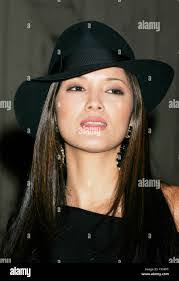 Kelly Riker's Instagram, Twitter & Facebook