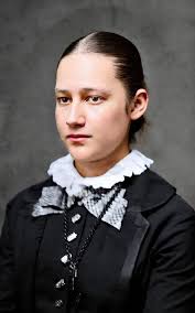 The young family of Claude Evers Toms and his wife Anna Catherine  Grossnickle Toms. Circa 1909 Myersville, Md.. L-R. Anna Catherine  Grossnickle Toms, Ellen Toms Long, Mable Toms Bittle, Nora Toms Shepley (