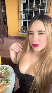 Videos de Lili Sandoval (@lili_sandoval3) con “original sound