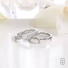 Meet The Harrywinston Newlyweds Brilliantlyinlove Discover Details Harry Winston Wedding Rings Diamond Wedding Bands Mens Wedding Rings