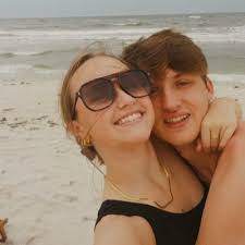 Emma Speakman (@auemma04)