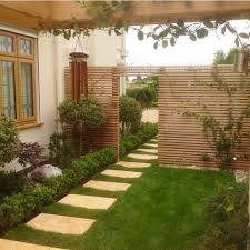 Fencing Slatted Screens Cedar Larch Modern Design Garten Landschaftsbau Schmaler Garten Garten