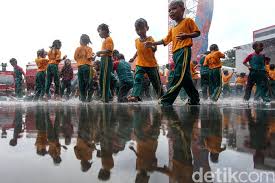 Lowongan kerja terbaru di bali. Seru Banget Begini Hebohnya Anak Anak Jadi Petugas Damkar