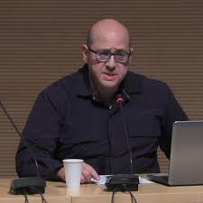 Με αυτόν τον τρόπο εξοικονομήθηκαν χρήματα και ενέργεια και τονώθηκε η αγορά. Xatzhdakhs Mixalhs Bodossaki Lectures On Demand