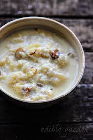 In my childhood i never had it much as this payasam is too sweet with jaggery, as i was. Apple Kheer Easy 15 Min Apple Kheer Indian Apple Pudding Recipe Edible Garden