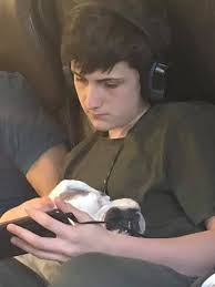 Anjali loved her brothers. ❤