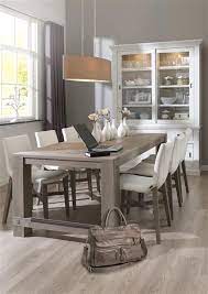 style romantique et campagne a la fois avec la table et le vaisselier buffetkast eetkamertafel interieur