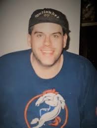 Christopher Mcadam's Instagram, Twitter & Facebook