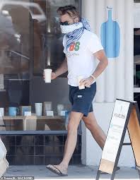 Chris pine full list of movies and tv shows in theaters, in production and upcoming films. Chris Pine Shows He S Civic Minded By Repping A Pbs T Shirt While Out In La On A Solo Coffee Run Daily Mail Online