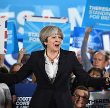 Wir hören theresa may beim reden zu. Wahl In Grossbritannien Wichtige Fakten Zu May Corbyn Brexit Schottland Welt