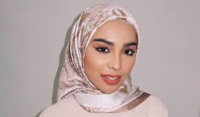 5 instafamous malaysia seiras artis korea yg ramai tak sangka. Instafamous Dikritik Jadi Pelakon Sharifah Rose Okay Saja