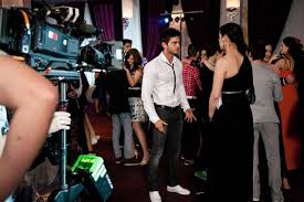 Maybe you would like to learn more about one of these? Pariu Cu Viata Aproape De Final Ce Surprize Va Asteapta Din Sezonul 3 Ziarul National