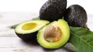 Dua telur rebus dan sepotong buah. Tips Diet Penting Tambahkan Buah Alpukat Dalam Menu Untuk Bantu Turunkan Berat Badan Tribun Papua