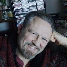 Brazilian Jiu-jitsu black belt instructor Rener Gracie explains how to use  martial arts in every day confrontations. Comment your biggest takeaway  below. ⬇️ I want to hear from you!