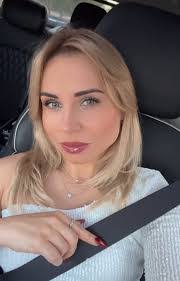 Jana Mcgill's Instagram, Twitter & Facebook