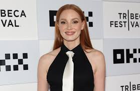 Jessica Chastain's Take on Low-Rise Jeans: A Fashion Statement or a Fashion Faux Pas?