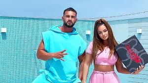 We gathered and successfully promote some of the most representative romanian artists: Dorian Popa A Gift Of Hundreds Of Thousands Of Euros For His Girlfriend What She Bought Babs For Her Birthday