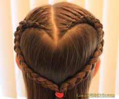 バレンタインデーにおすすめ ハートヘア １ かんたん かわいい 女の子のヘアスタイル ヘアアレンジ ヘアアレンジ 方法 ヘアスタイリング