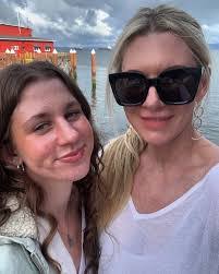 Deanna Painter's Instagram, Twitter & Facebook