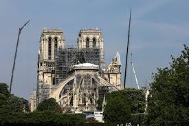 « nous rebâtirons notre dame ». Restauration De Notre Dame Les Deputes Se Penchent Sur Le Projet De Loi Actu