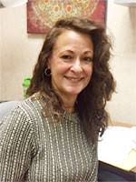 Ellen Casper's Instagram, Twitter & Facebook