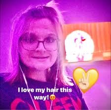 Why is she wearing a wig? 7:10 5G 824 o New Orleans Jazz  ©NewOrleansUazz&HertageEestival & Heritage Festival