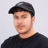 Fox Fisher على X: "19-year-old Bella Misandria Wardle Fitzpatrick came out  as trans in February 2019 and has been sharing her journey with her 546,000  followers