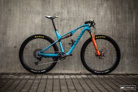 Die marke canyon wiederrum setzt im kommenden jahr ebenfalls auf rennsport: Bike Check Mathieu Van Der Poel S Canyon Lux Nove Mesto Xc World Cup 2021 Pinkbike