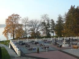 Unser kleines ferienhäuschen liegt auf einem großen und wunderschönen grundstück direkt am scharmützelsee. Haus Am See Seeterrassen Spa Reviews Diensdorf Radlow Germany Tripadvisor