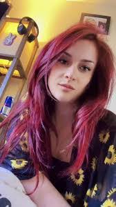 Amy Rogan's Instagram, Twitter & Facebook