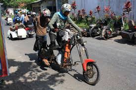 Image result for gambar vespa extreme