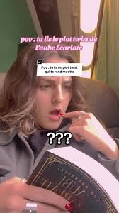 envie de hurler « QUUUOOOI » dans le train 🥴 #booktok #booktokfrance  #leclubdeslecteurs #laubeecarlate #jennguerrieri #livre #plottwist @Jenn  Guerrieri