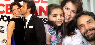 Sammy debutó en el cine con el mismo derbez, en la película no se aceptan devoluciones en 2013. El Antes Y Despues De Los Protagonistas De No Se Aceptan Devoluciones Clase