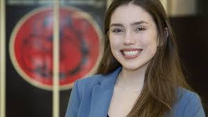 Lori Nickels's Instagram, Twitter & Facebook