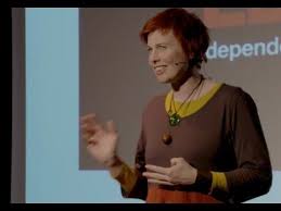 Mary Reynolds Landscape Designer The Gardening Awakening Designs To Nurture Our Land And Ourselves Mary Reynolds Garden Designs Natural Garden Garden