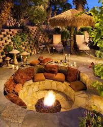 2 regeln für das verbrennen von holz im garten. Sitzplatz Mit Feuerstelle Im Garten 50 Tipps Und Ideen