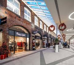 Swindon Designer Outlet Pod Architects Archinect Shopping Mall Interior Shopping Mall Design Mall Design