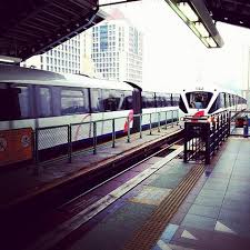 The station was opened on september 1, 1998, as part of the line's first segment encompassing 10 elevated stations between kelana jaya station and. Taman Jaya Lrt Station Klia2 Info
