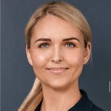 Kæmpe nyhed fra ferien! ☀️ Man kan roligt sige, at den seneste tid har  været intens. Blot to dage før mit kandidatforsvar stod Morten Worsøe og  jeg og pitchede vores startup, Bitenostic,