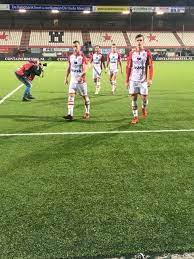Get the latest fc emmen vv news, scores, stats, standings, rumors, and more from espn. Fc Emmen Teleurstelling Fc Emmen Verliest Vanavond Met 2 3 Van Telstar Cas Peters En De 17 Jarige Thijs Dallinga Maakten De Goals Voor Emmen Emmtel Fcemmen Jupilerleague Facebook