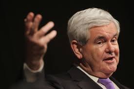 Romney seeks to connect with voters for Super Tuesday