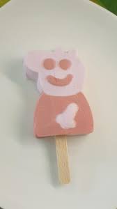 Peppa is a loveable, cheeky little piggy who lives with her little brother george peppa pig. Peppa Pig Icecream From Lidl Supermarket Zeducationsubmissions