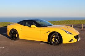 It keeps the same horses, but has different mappings, both in the engine and in the gearbox. 2017 Ferrari California T Handling Speciale Review