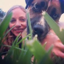 Esther Crouch (@eevy21)