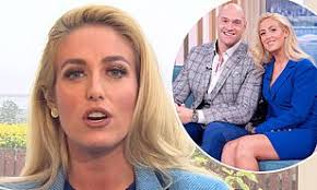 Paris fury was born in 1989 and from doncaster, south yorkshire, uk. Tyson Fury And Wife Paris May Have To Move Home Loose Women Hears Daily Mail Online