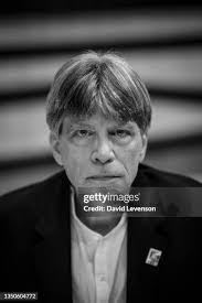 Richard Powers's Instagram, Twitter & Facebook